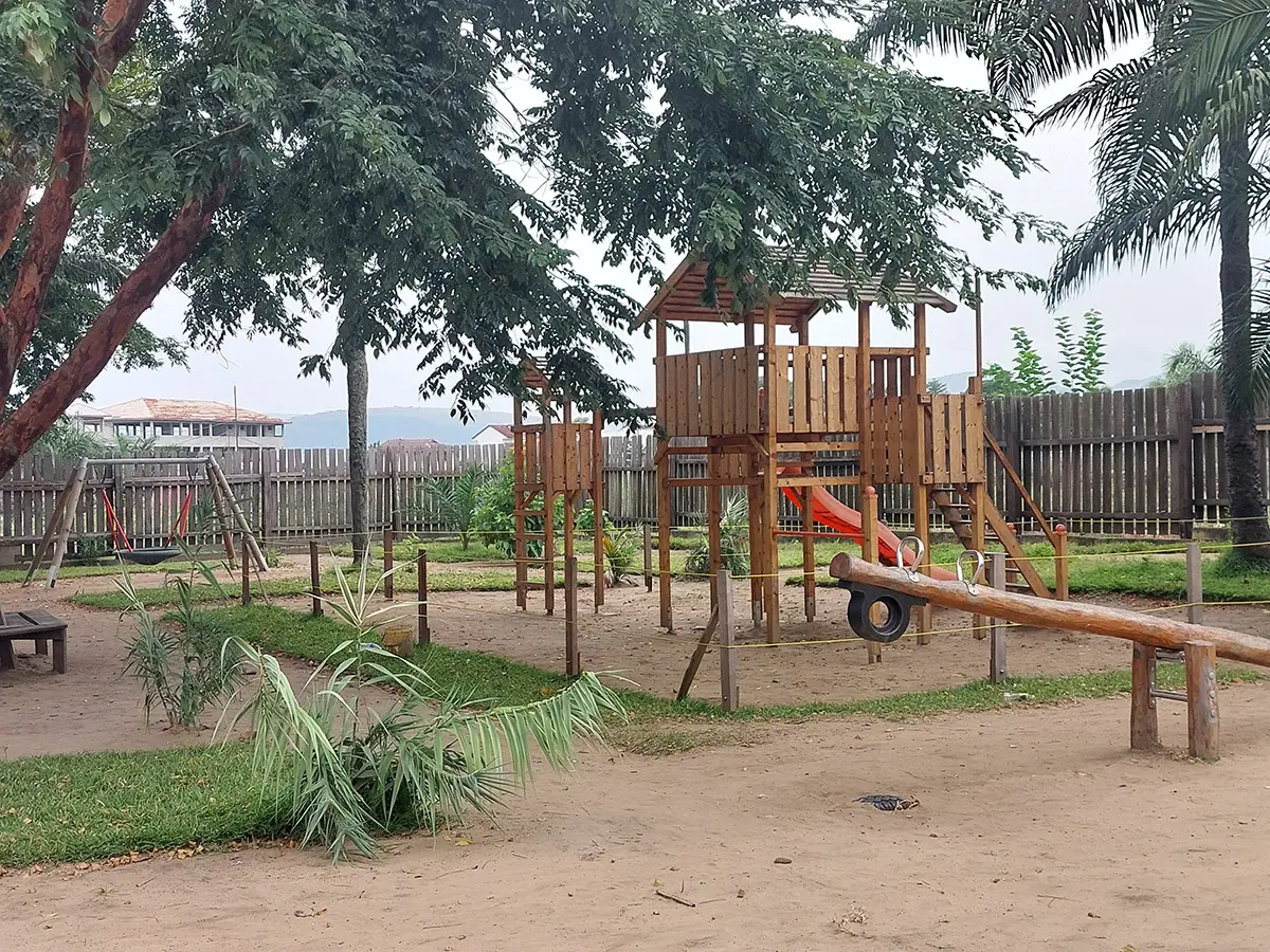 ELIKYA NA BISO - Der Spielpark der Schule